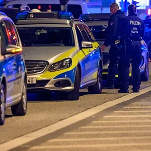 Polizeieinsatz (Symbolbild).