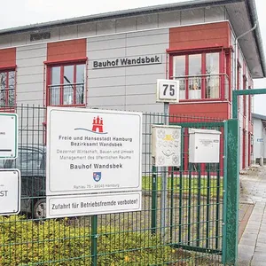Tatort Bauhof Rahlau: Der Leiter hat über Jahre schamlos Schmiergeld kassiert.