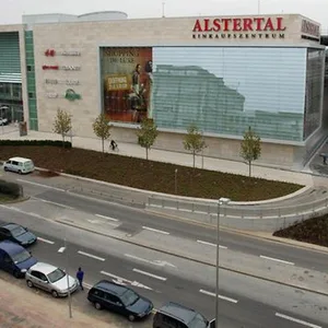Alstertal-Einkaufszentrum von außen