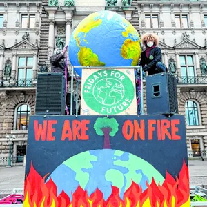 Fridays for Future vor dem Rathaus