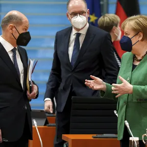 Scholz und Merkel