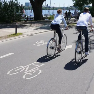 Radfahrerinnen und Radfahrer in Hamburg haben einen neuen Stadtrekord aufgestellt.