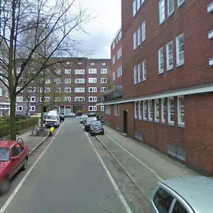 Das Mädchen starb in einer Wohnung am Novalisweg in Winterhude.