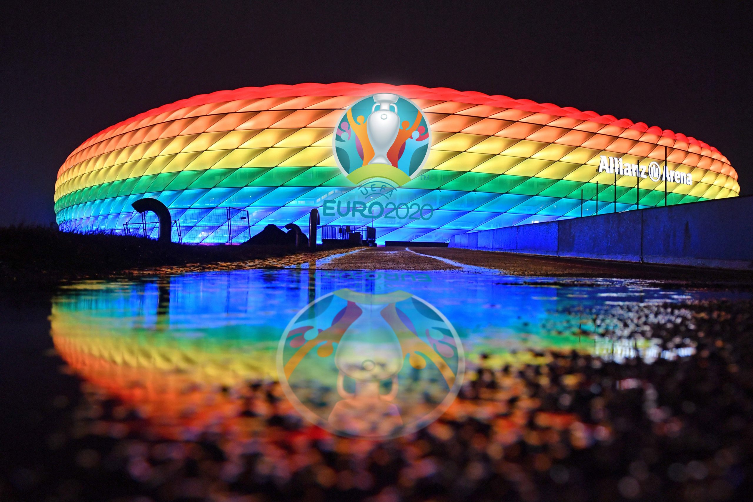 Allianz Arena in Regenbogenfarben