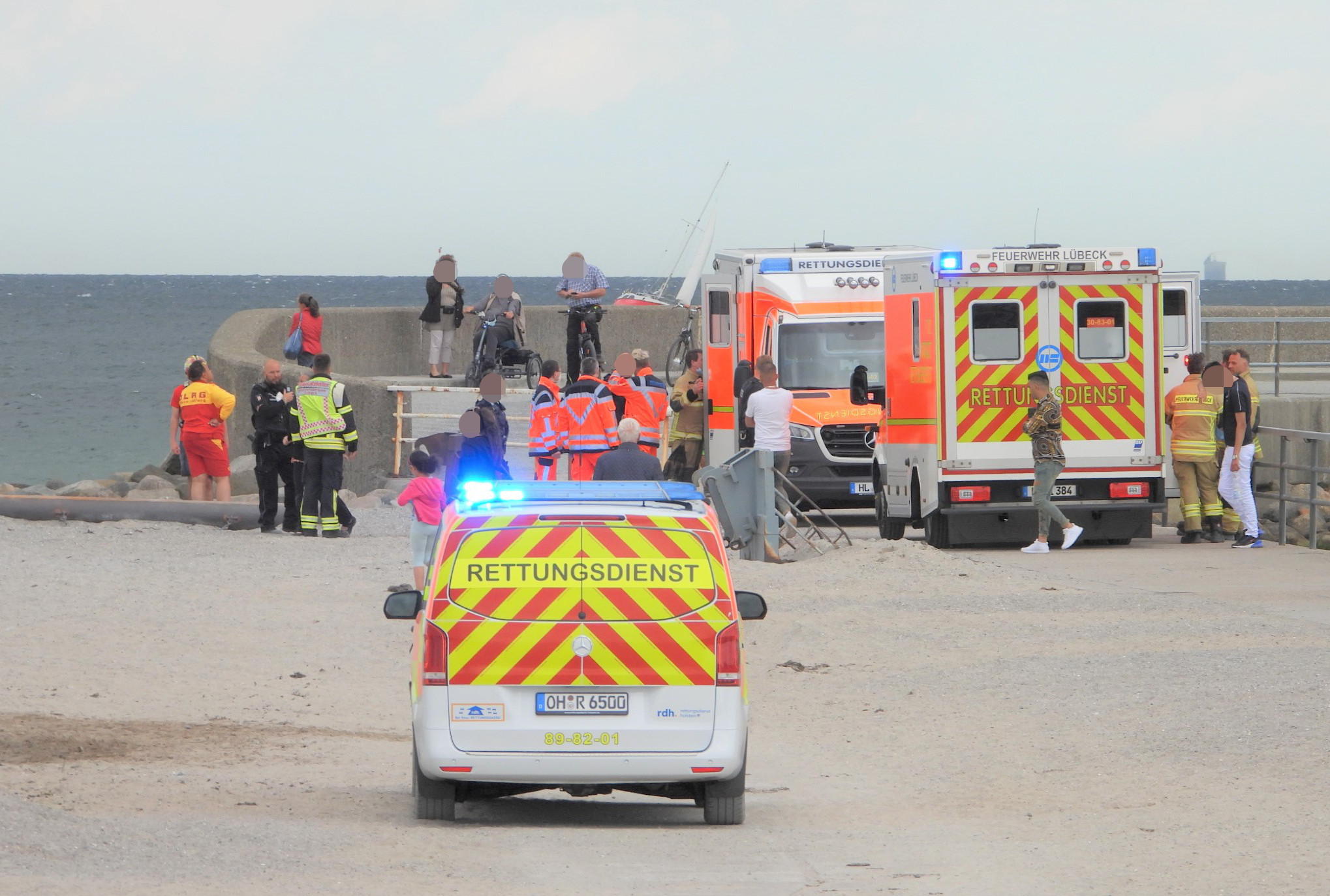 Vor Travemünde ist ein zehnjähriges Mädchen ertrunken.