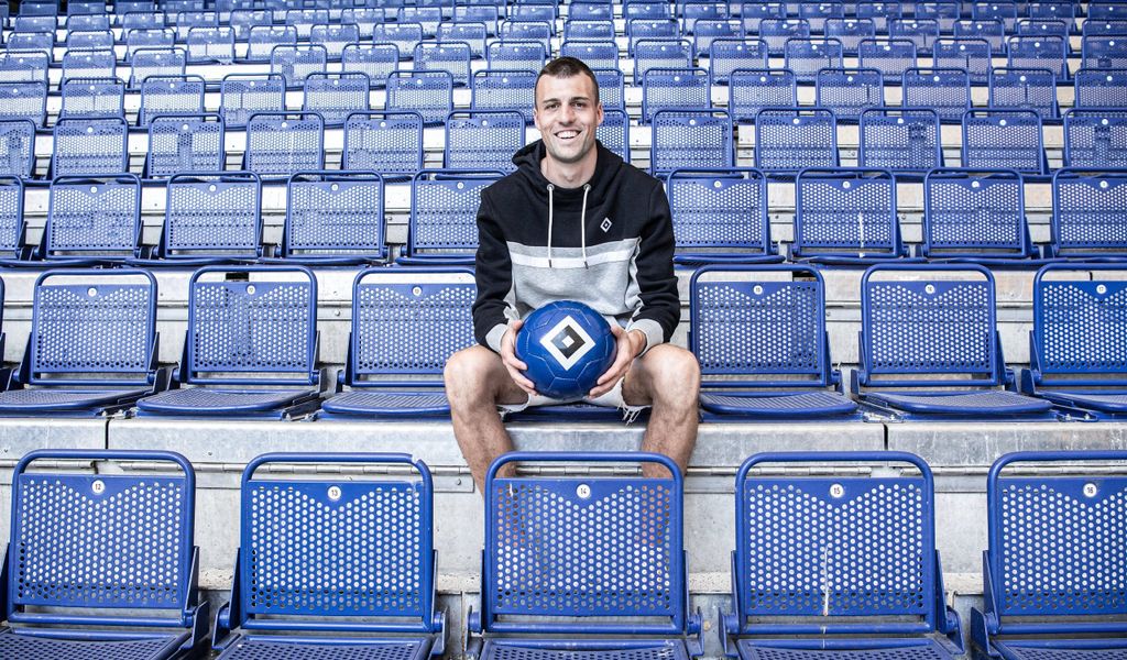 Happy in Hamburg: Für Jonas Meffert schließt sich mit dem Wechsel zum HSV ein Kreis.