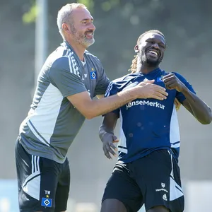 Tim Walter mit Bakery Jatta