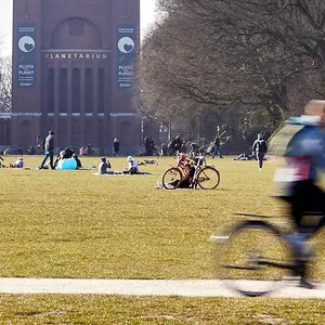 Vergewaltigung im Stadtpark – Anklage gegen elf Männer erhoben (Symbolbild)