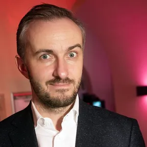 TV-Satiriker und Comedian Jan Böhmermann hat nach eigenen Angaben die geheimen NSU-Akten geleakt.