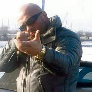 Dariusch F.