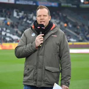 Wolff Fuss wird alle deutschen EM-Spiele bei der Telekom kommentieren.