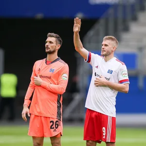 Sven Ulreich und Simon Terodde gehörten in der vergangenen Saison zur HSV-Achse auf dem Platz. Nun sind beide weg. Der HSV braucht neue Anführer.