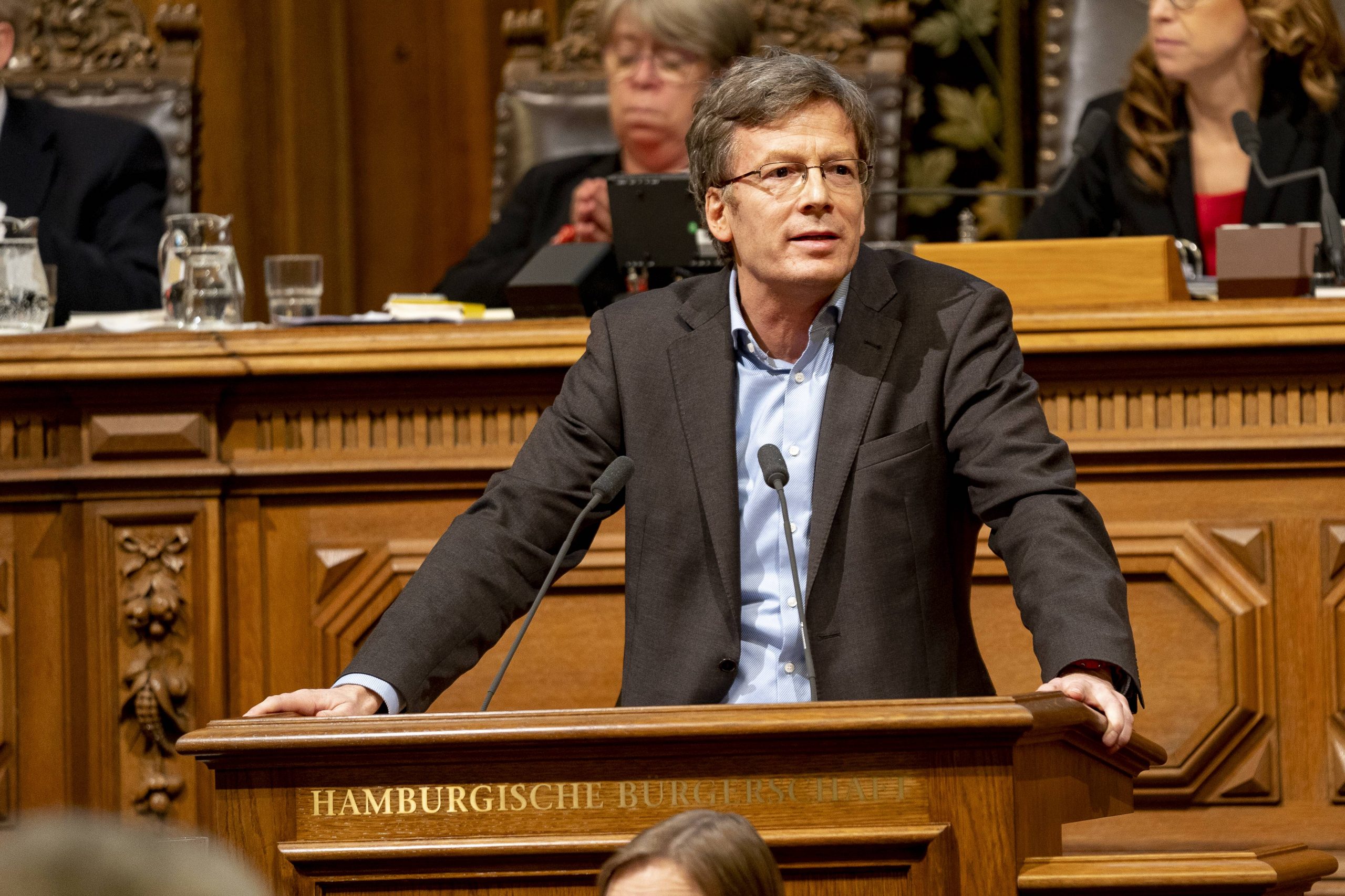 Dirk Kienscherf, Vorsitzender der SPD-Bürgerschaftsfraktion, schießt zur Zeit vermehrt gegen den grünen Koalitionspartner.