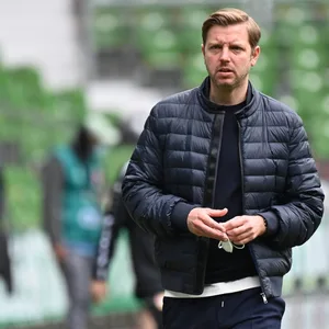 Werder-Boss kritisiert Ex-Trainer Florian Kohfeldt