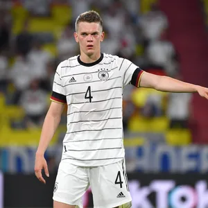 Nationalspieler Matthias Ginter steht noch bis 2022 in Gladbach unter Vertrag.