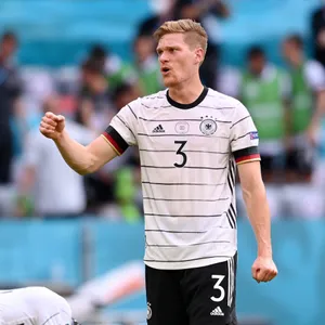 Marcel Halstenberg spielt sein erstes großes Turnier.