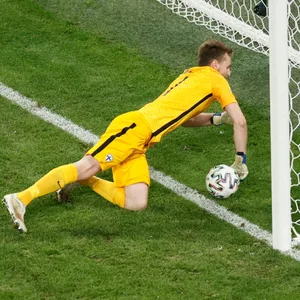 Lukas Hradecky
