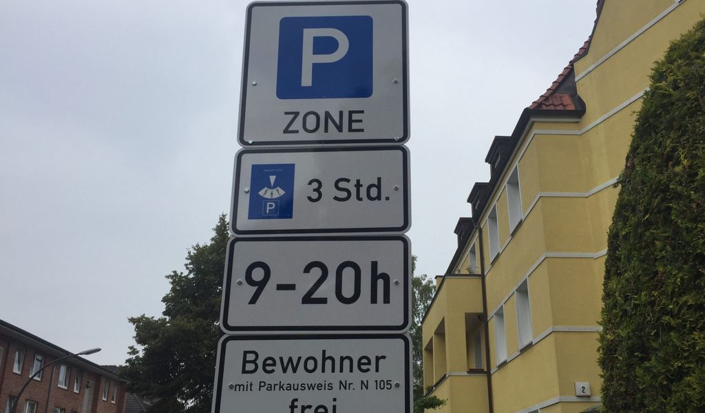 In Eimsbüttel und Altona-Nord gelten ab sofort Anwohnerparkzonen wie hier in Fuhlsbüttel.