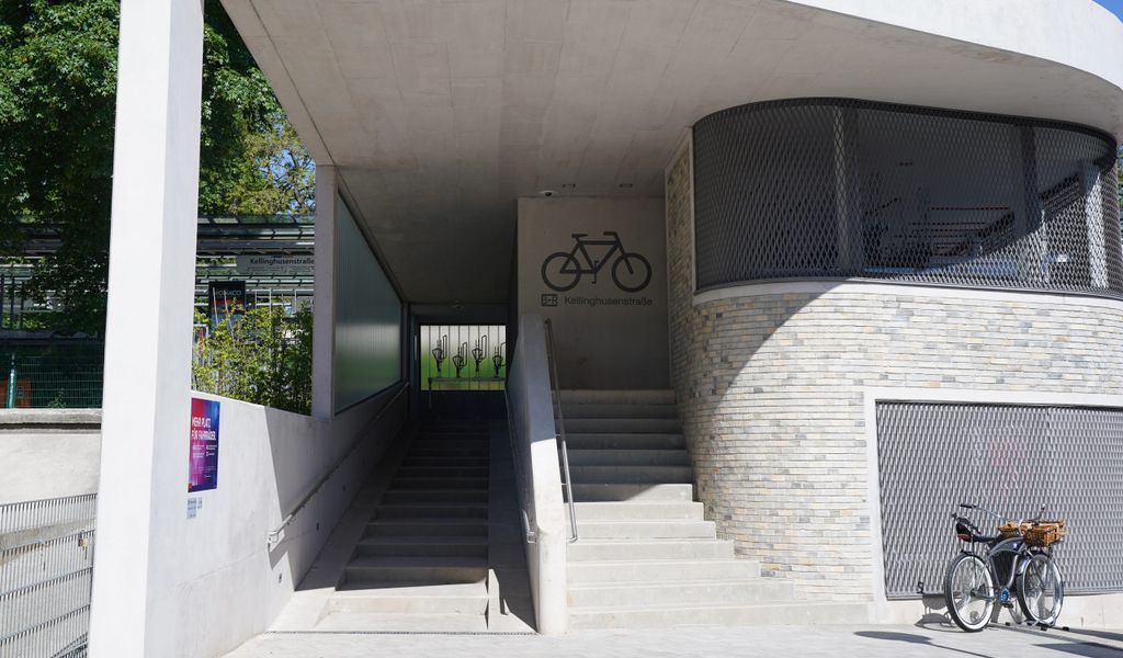 Fahrradparkhaus Kellingshusenstraße