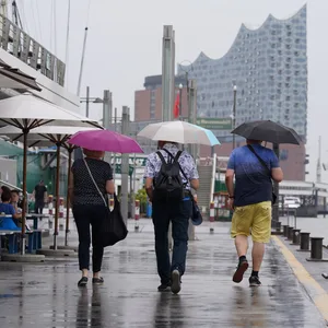 Die neue Woche bringt in Hamburg einigen Regen mit sich.