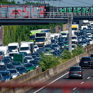Stau auf der A7 (Symbolfoto)