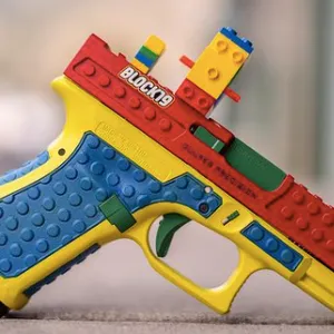 Mit dieser Waffe im Lego-Look hat sich die Firma Culper Precision mächtig Ärger eingehandelt.