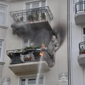 Feuer auf Balkon in Eppendorf