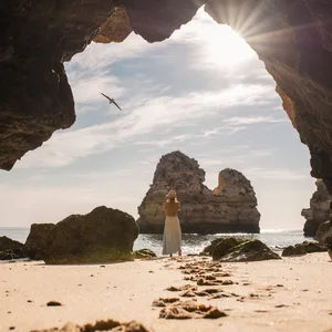 Urlaub an der Algarve in Portugal ist auch dieses Jahr möglich – die Bundesregierung warnt aber angesichts steigender Inzidenzen davor.