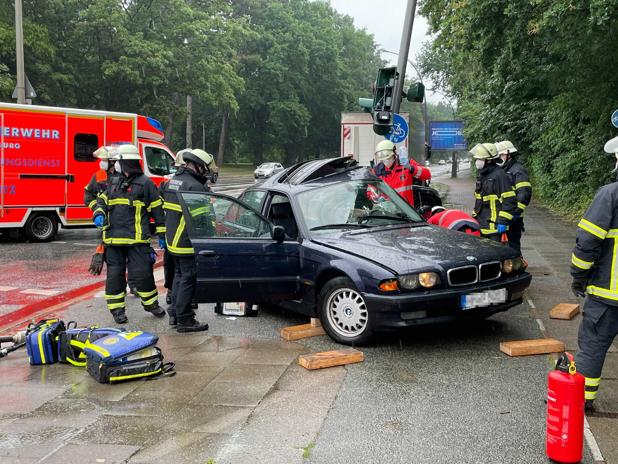 Unfall mit BMW in Tonndorf
