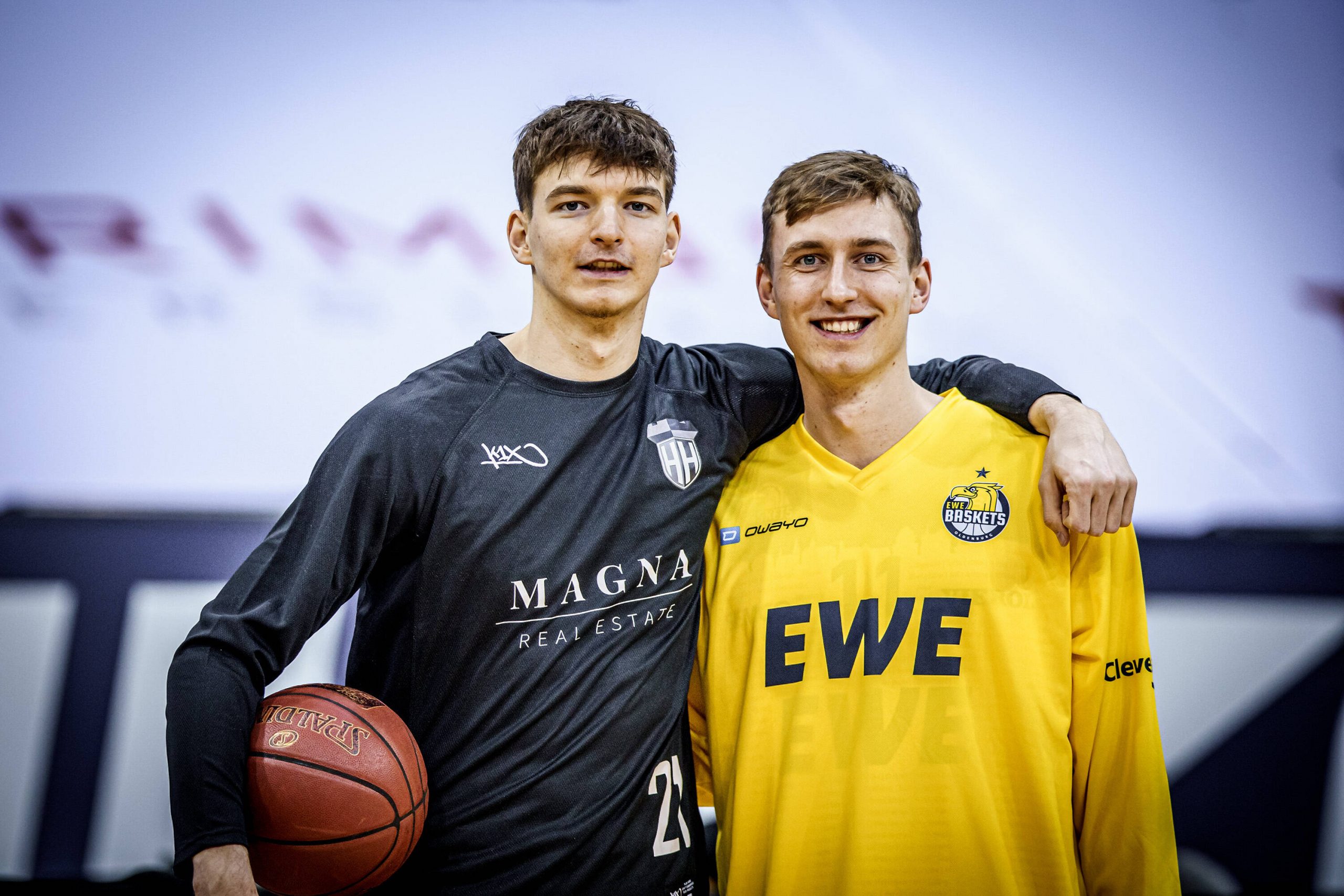 Justus (l.) und Jacob Hollatz haben es als Spieler beide in die Bundesliga geschafft.