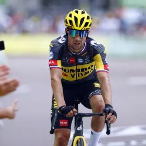 Primoz Roglic quälte sich mit Schmerzen durch die Tour de France – jetzt musste der Mitfavorit aufgeben.