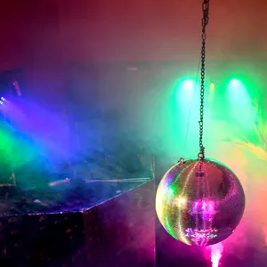 Diskokugel im Club