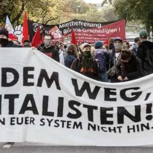 Demonstranten auf der Straße
