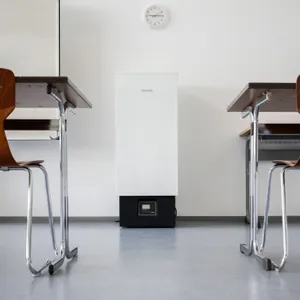 Luftfilter im Klassenraum