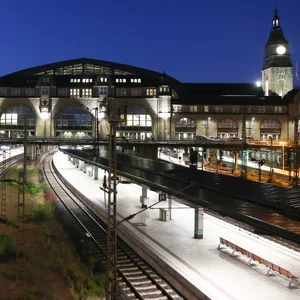 Der menschenleere Hamburger Hauptbahnhof am Mittwochmorgen.