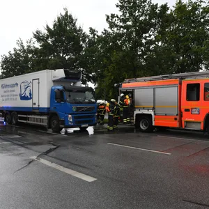 LKW Blaulicht Kollau