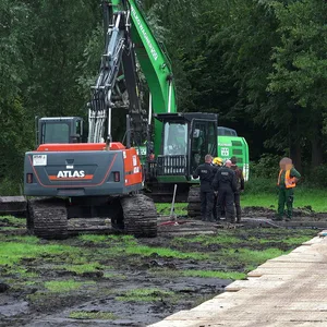 Am Großmoordamm im Hamburger Stadtteil Gut Moor sind binnen einer Woche drei Weltkriegsbomben gefunden worden.