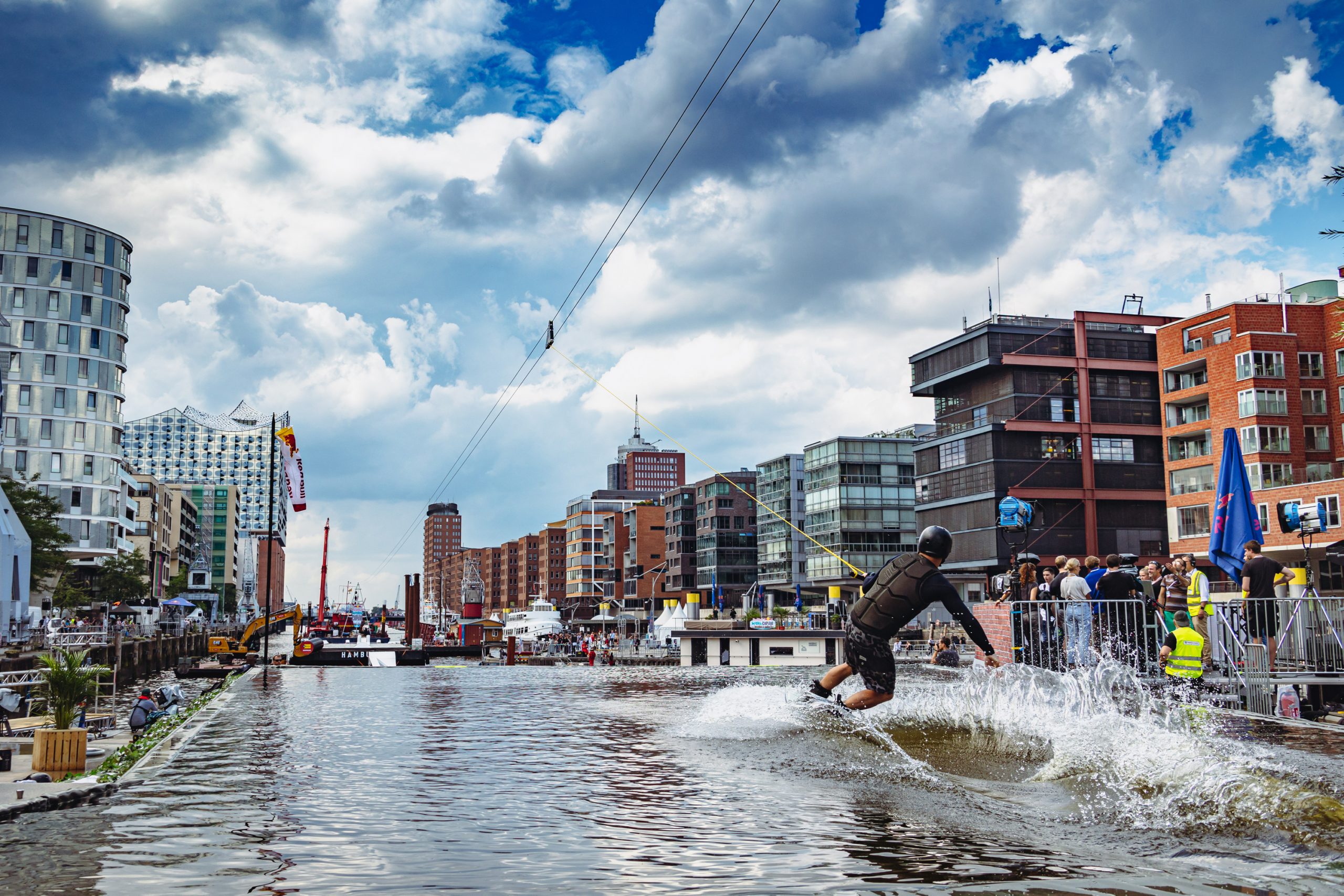 Wakeboard-Event Red Bull HafenCity