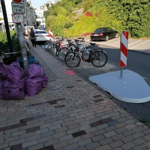 Neue Fahrradbügel im Treppenviertel