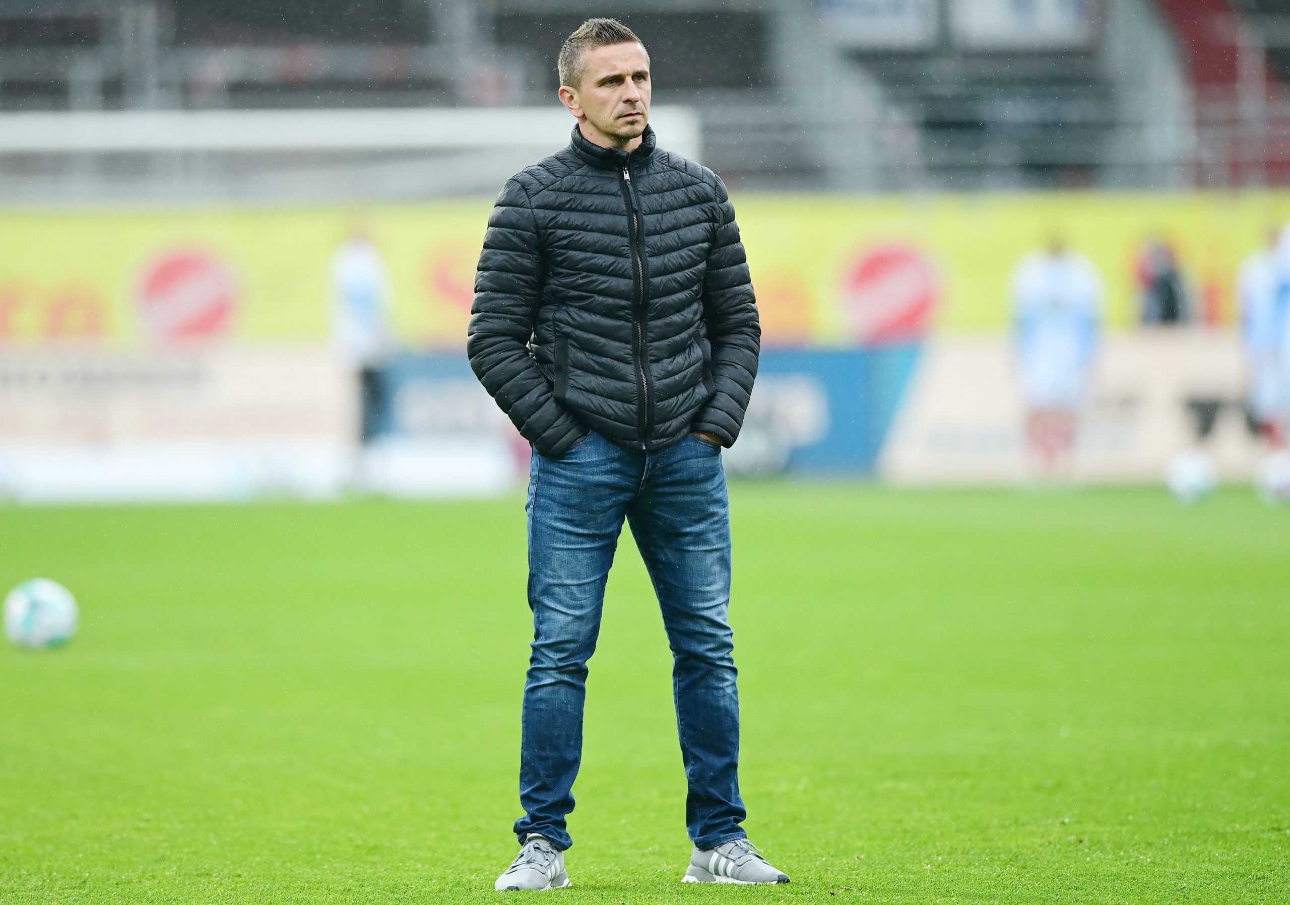 „Wenn du jetzt verlierst, hast du für immer verloren“: Mersad Selimbegovic hat Schlimmeres erlebt als eine Niederlage im Fußball.