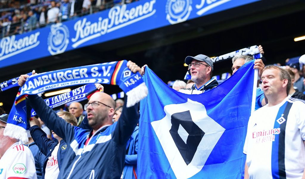 HSV-Fans gegen Dresden