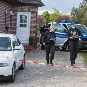 In diesem Haus in Bispingen fand man die tote Mutter und ihren Sohn.