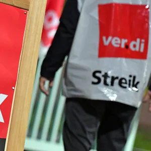 Streik Schild Verdi
