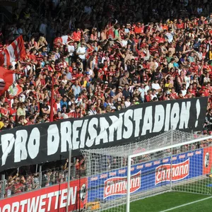 Abschied nach 67 Jahren: Das Heimspiel gegen den FC Augsburg wird die letzte Freiburger Partie im Dreisamstadion