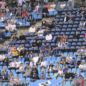 Der HSV möchte mehr Fans ins Volksparkstadion lassen als zum Heimspielauftakt gegen Dresden.