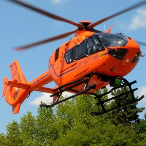 Das Kind wurde vom Rettungshubschrauber in eine Klinik geflogen. (Symbolfoto)