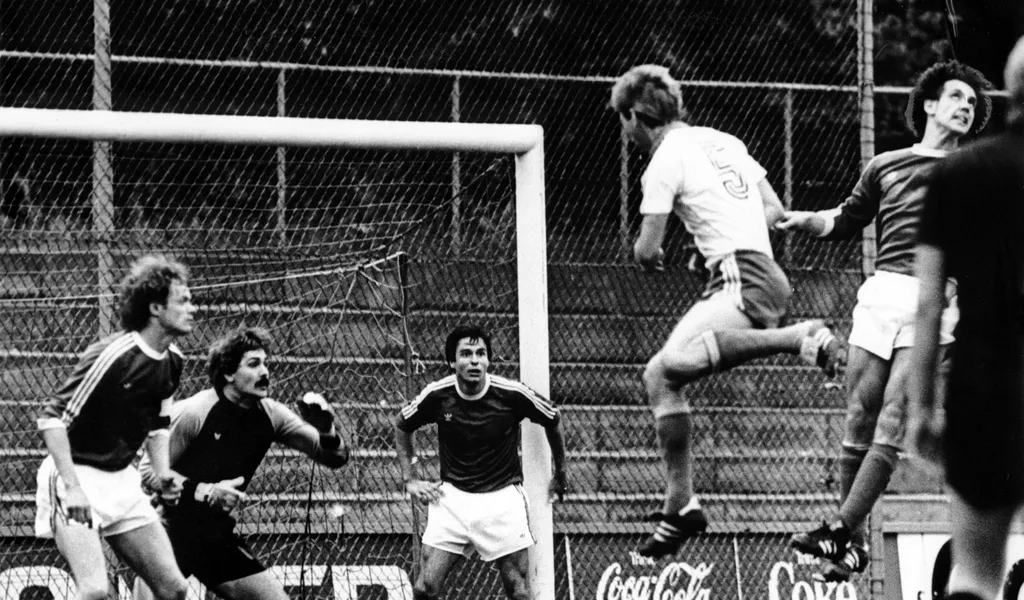 Kein Tor! Im Juni 1981 verliert der FC St. Pauli in Köln sein einziges Finale um eine deutsche Fußball-Meisterschaft.