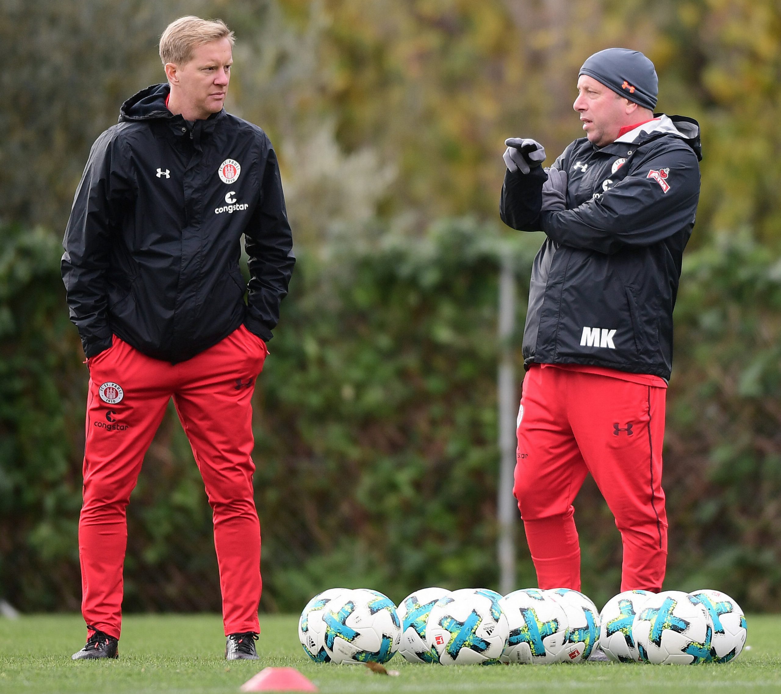 Von 2017 bis 2019 arbeiteten Timo Schultz (l.) und Markus Kauczinski beim FC St. Pauli zusammen.