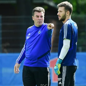 Dieter Hecking (l.) und Daniel Heuer Fernandes beim HSV.