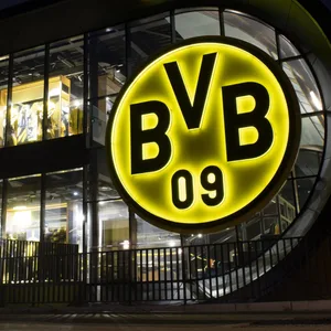 Fans aufgepasst: Borussia Dortmund kooperiert für die nächsten vier Jahre mit Sky und erhält exklusive Inhalte